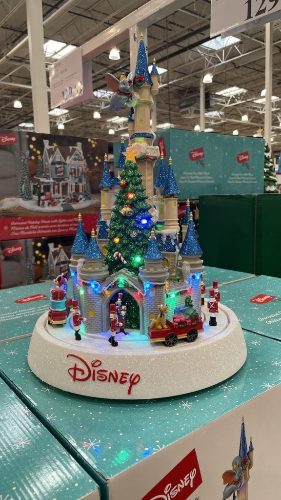 Costco продает рождественский замок Диснея, который принесет волшебство в праздники