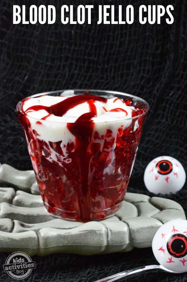 Lengvas kraujo krešulių Jello puodeliai receptas
