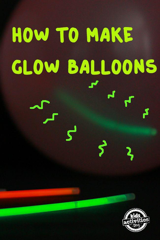 Lengvai pasigaminkite tamsoje šviečiančius balionus su šviečiančiomis lazdelėmis