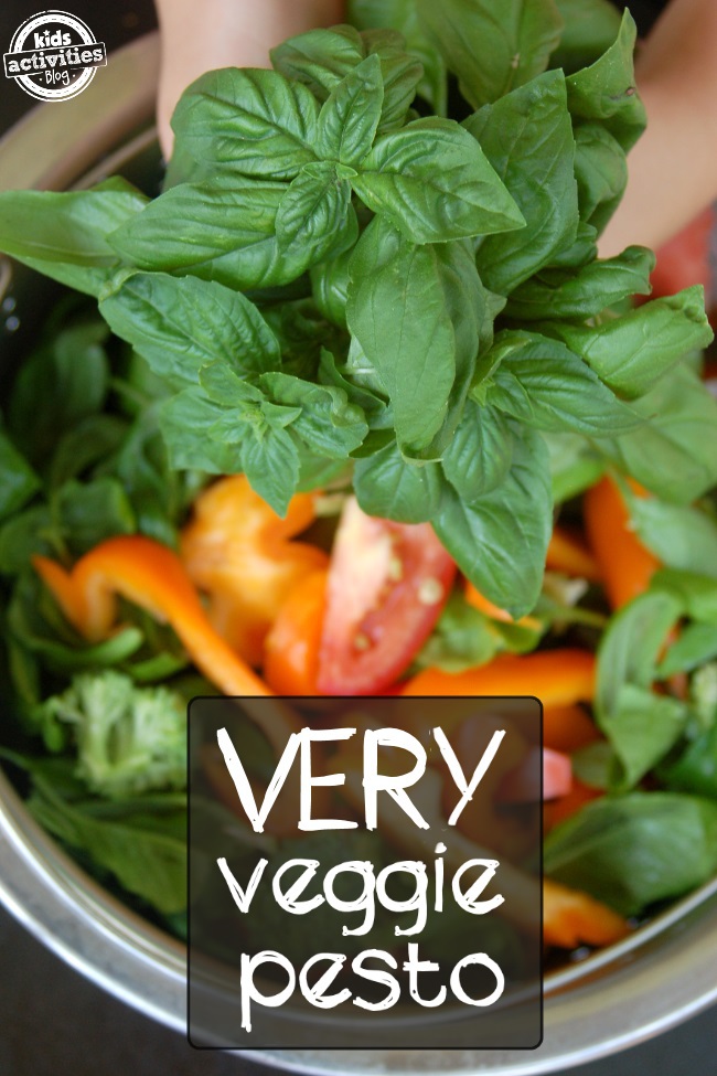 Enostavno zelo Veggie Pesto Recipe
